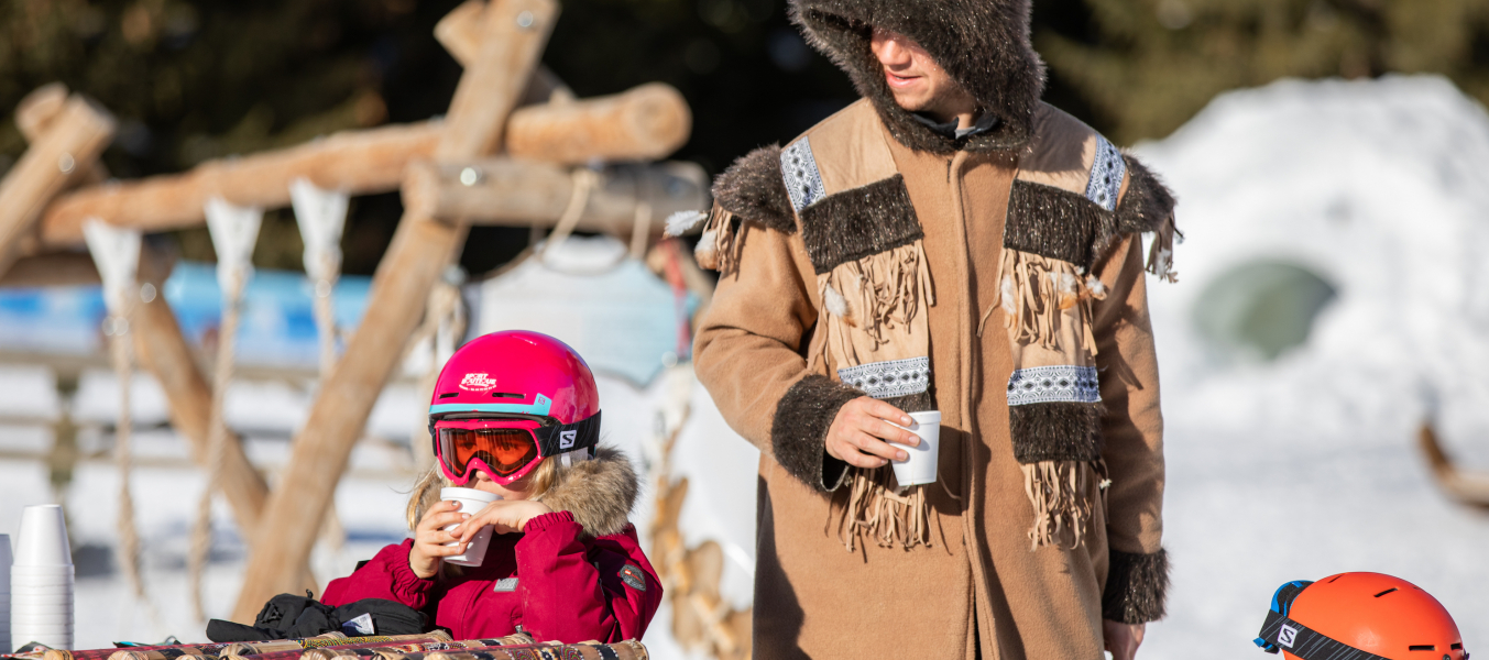 Chocolat chaud offert sur la piste des Inuits